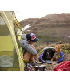 RUFFWEAR® Highlands™ Hundeschlafsack -Gartenbedarfsgeschäft 2083046 2083053 WE MO 003 RWHSchlafsackHuckleberryBlue