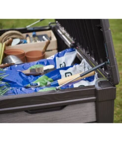 Keter Aufbewahrungsbox Brushwood, 455 Liter, Ca. B145/H60,3/T69,7 Cm 22 Keter Aufbewahrungsbox Brushwood, 455 Liter, Ca. B145/H60,3/T69,7 Cm -Gartenbedarfsgeschäft 2191161 WE DE 002 KeterAufbewahrungsbox