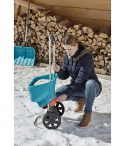 GARDENA Streuwagen XL 29 GARDENA Streuwagen XL -Gartenbedarfsgeschäft 4058145 WE MO 008 GardenaStreuwagenXLGardena